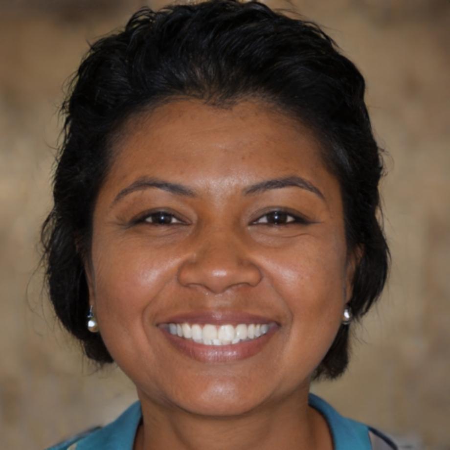 Portrait of Brenna Macleod